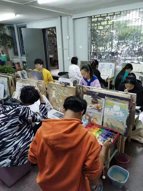 我的复读故事——复读，我做了艺术生转文化